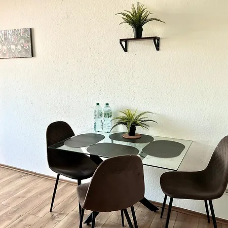 City Apartment Moenchengladbach Appartement *